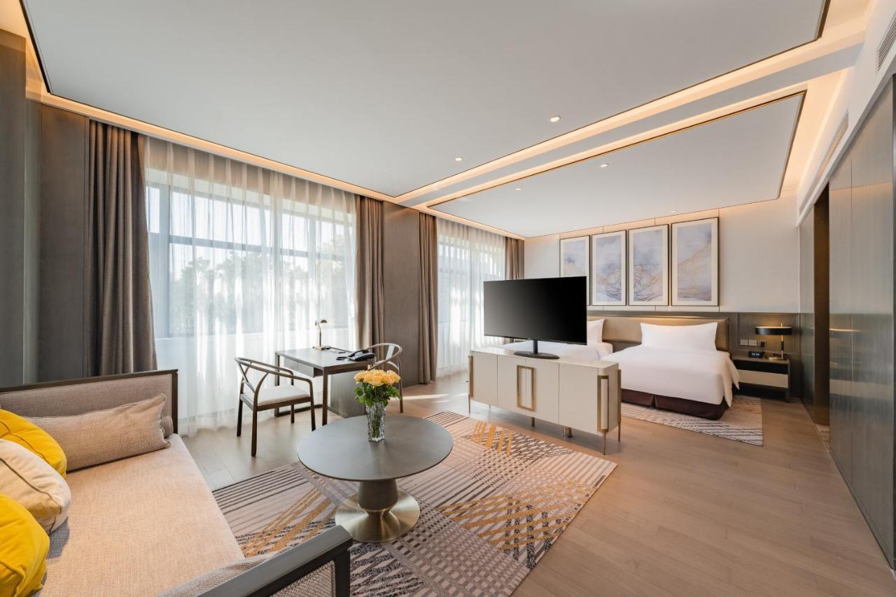 Holiday Inn Zhengzhou Zhongzhou By Ihg ภายนอก รูปภาพ