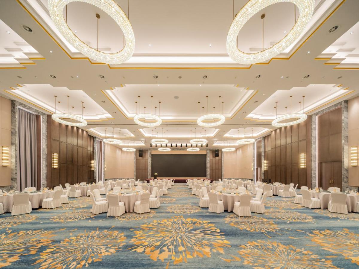 Holiday Inn Zhengzhou Zhongzhou By Ihg ภายนอก รูปภาพ