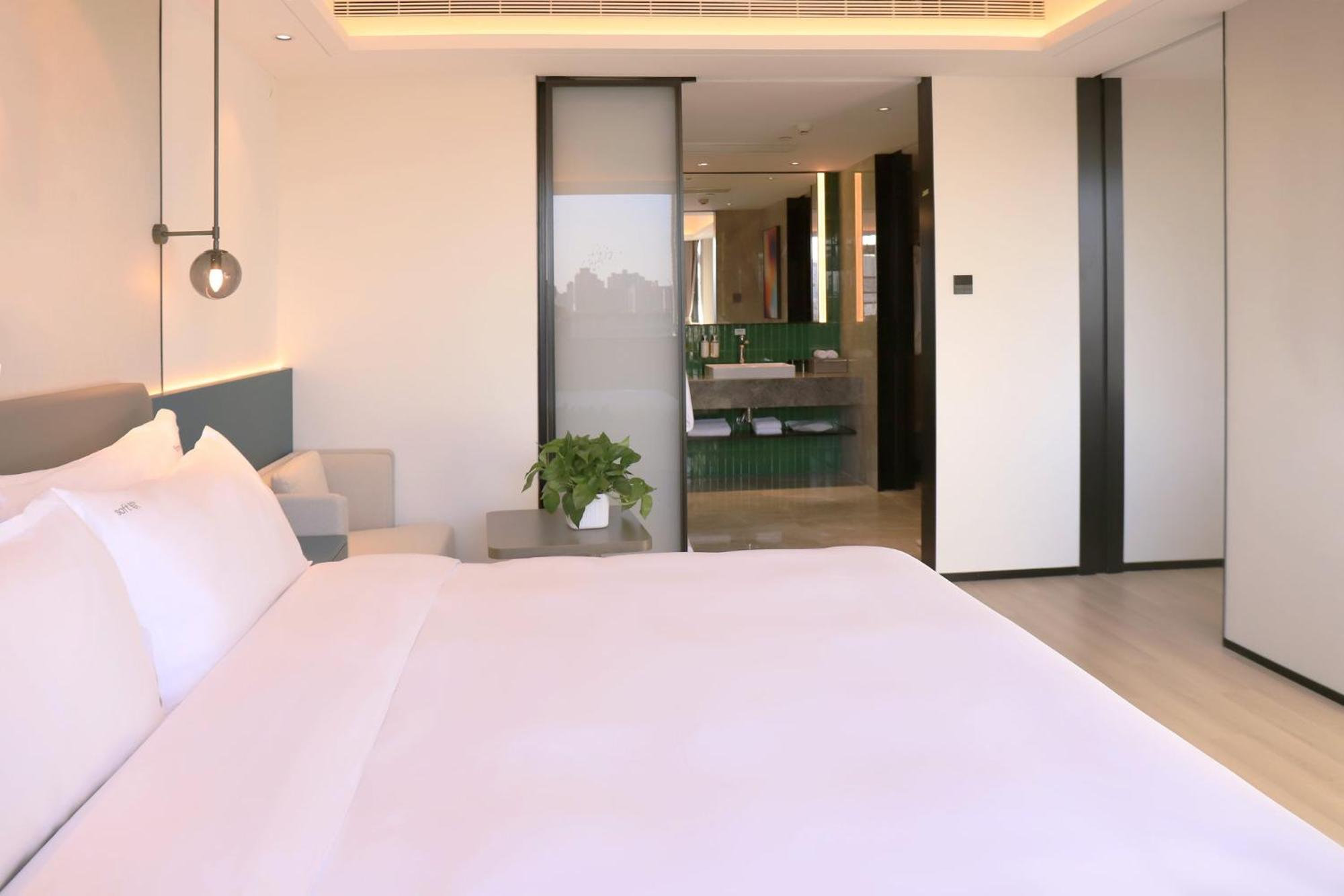 Holiday Inn Zhengzhou Zhongzhou By Ihg ภายนอก รูปภาพ